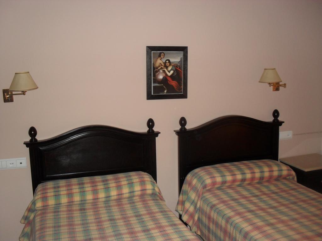 Hostal San Luis Almodóvar del Río Zimmer foto