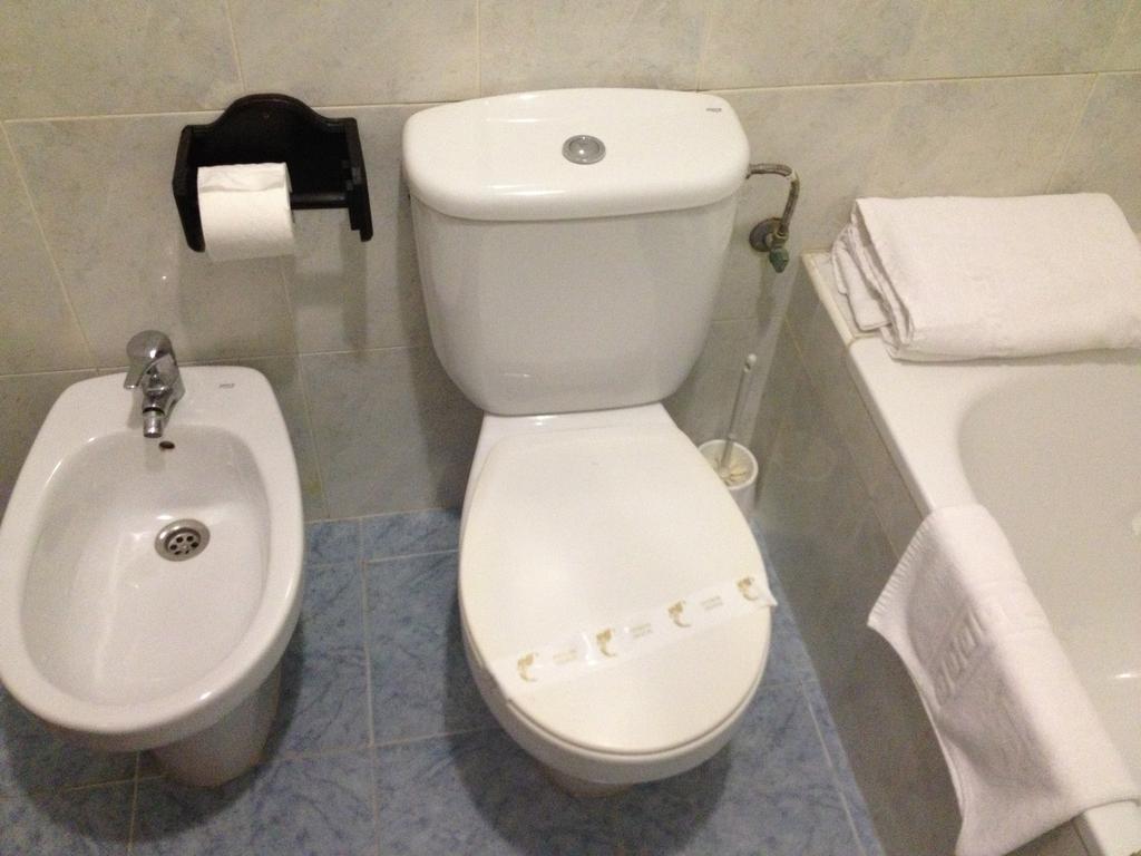 Hostal San Luis Almodóvar del Río Zimmer foto